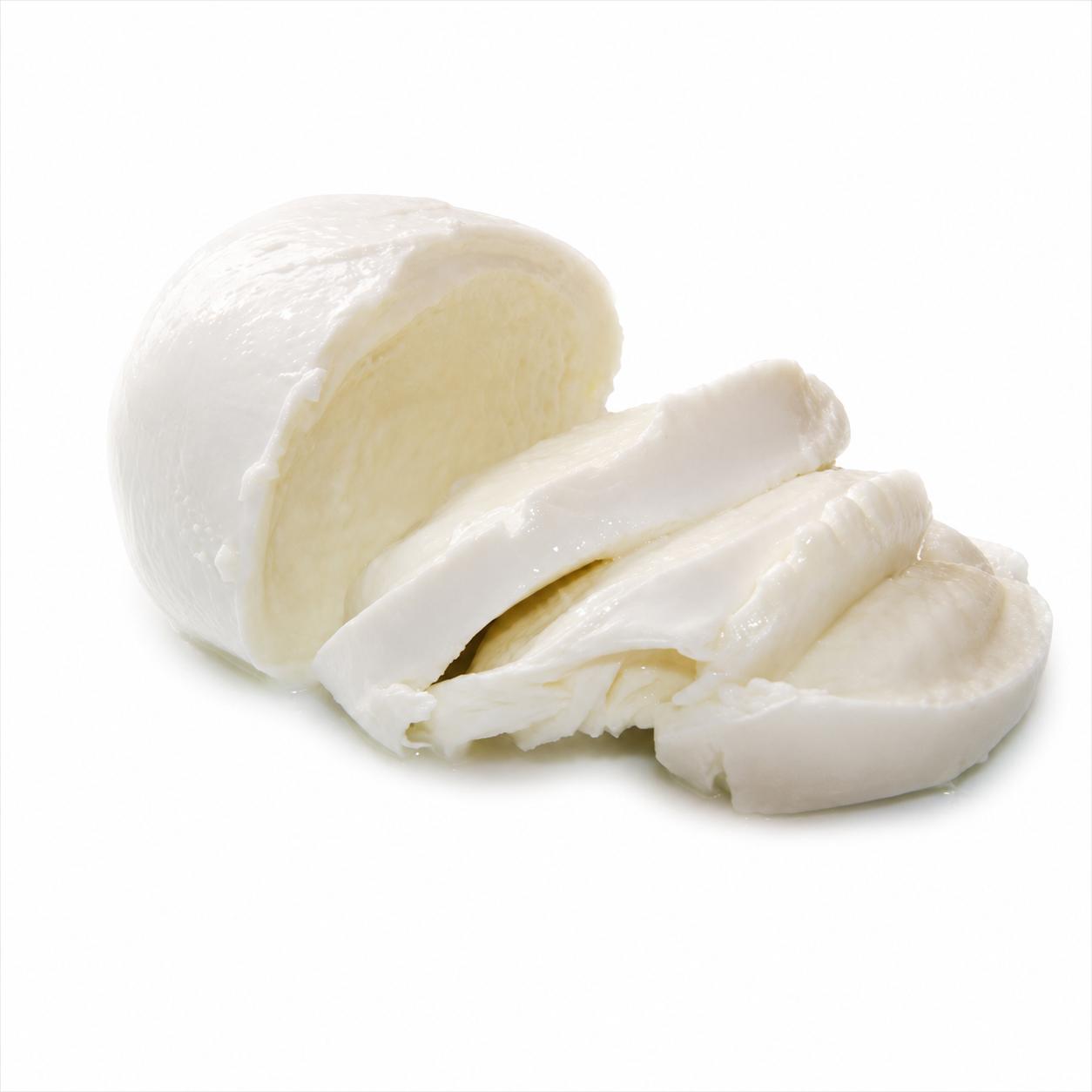125 g de mozzarella, égouttée et coupée en dés